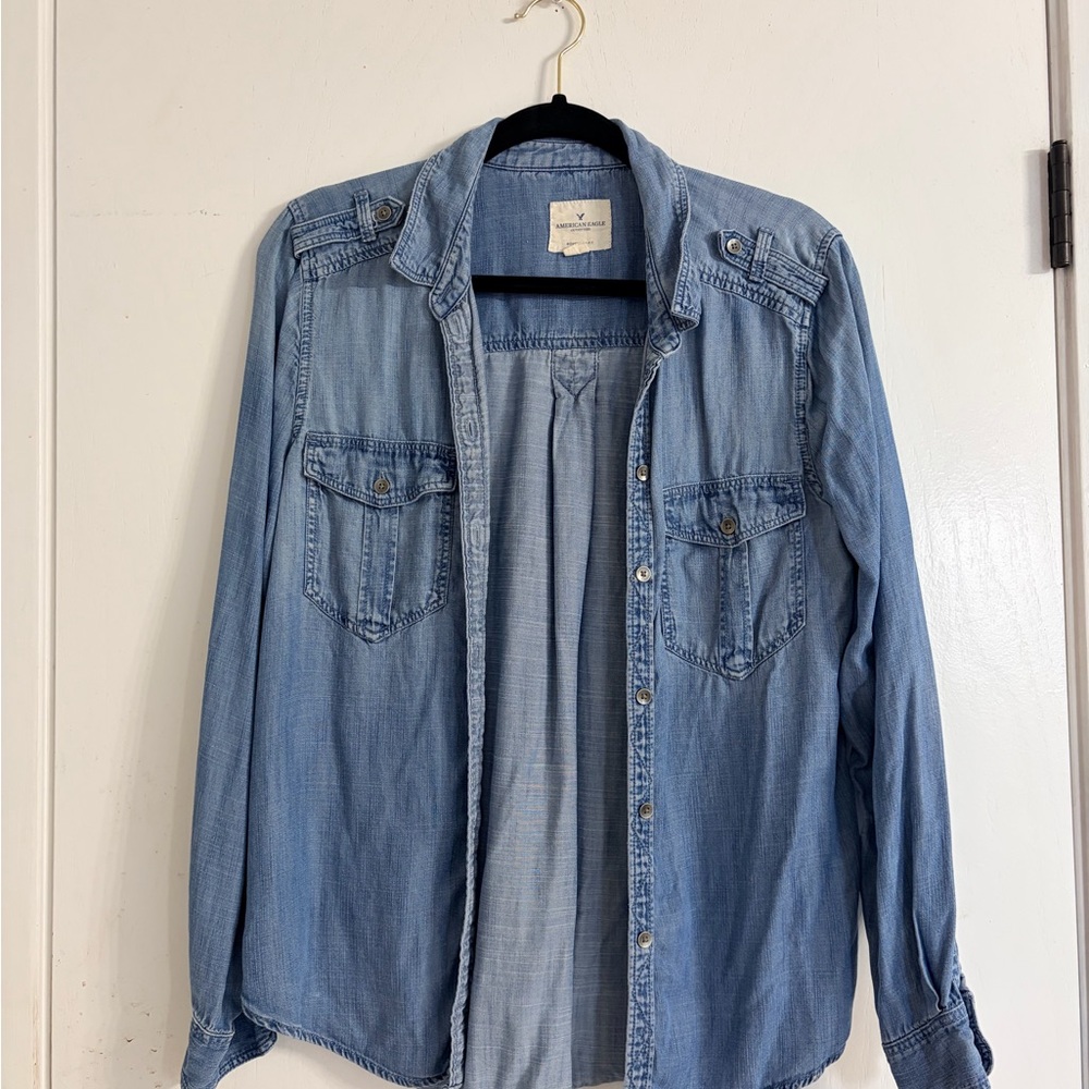 American Eagle Outfitters Light Blue Casual Shirt